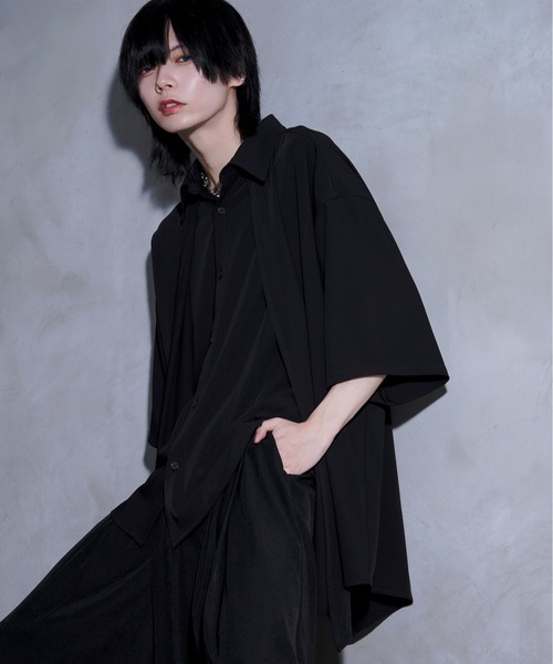 Ellno Loset(エルノロゼット)の「【黒色コラボ】ドレープアシメレイヤードシャツ(シャツ/ブラウス・メンズ・ブラック/オフホワイト・MEDIUM/SMALL/LARGE)」の15枚目の写真
