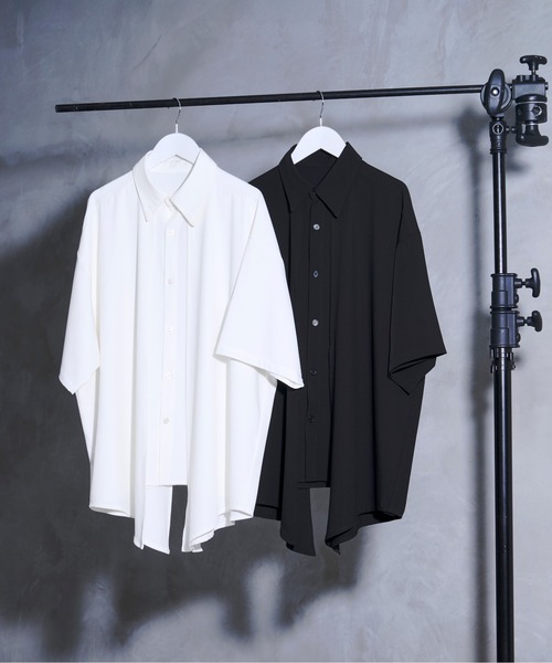 Ellno Loset(エルノロゼット)の「【黒色コラボ】ドレープアシメレイヤードシャツ(シャツ/ブラウス・メンズ・ブラック/オフホワイト・MEDIUM/SMALL/LARGE)」の5枚目の写真