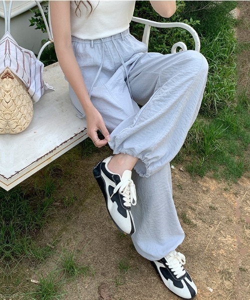 gossip!ロサンゼルス(ゴシップロサンゼルス)の「センターステッチ ドロストパンツ(その他パンツ・レディース・ライトブルー/ブラック/オフホワイト/ライトイエロー・S/M)」の4枚目の写真