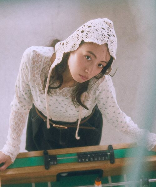 earth music&ecology（アースミュージックアンドエコロジー）の「レースバブーシュカ（その他ヘアアクセサリー・レディース・ホワイト系その他2/ブラック・FREE）」の6枚目の写真