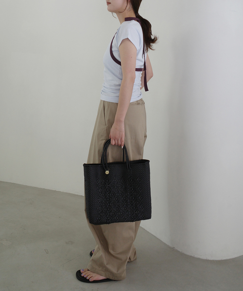 SLOBE IENA（スローブイエナ）の「《2枚セット》Plus by ONIT/オニット SLOBE別注 レイヤードセットTシャツ（Tシャツ/カットソー・レディース・ベージュ系その他/スカイブルー・FREE）」の12枚目の写真