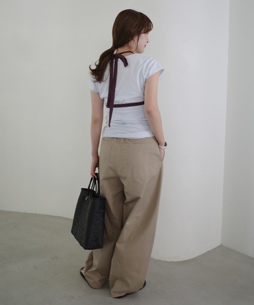 SLOBE IENA（スローブイエナ）の「《2枚セット》Plus by ONIT/オニット SLOBE別注 レイヤードセットTシャツ（Tシャツ/カットソー・レディース・ベージュ系その他/スカイブルー・FREE）」の13枚目の写真