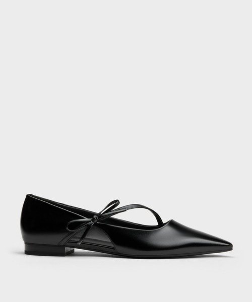 CHARLES & KEITH(チャールズ & キース)の「Pauline ポリーン ボウポインテッドトゥバレリーナ(バレエシューズ・レディース・ブラック/オフホワイト・22.5cm/23cm/23.5cm/24.5cm/25cm/25.5cm)」の14枚目の写真