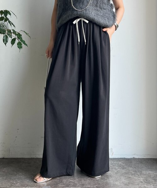 DouDou（ドゥドゥ）の「ビンテージ風タックワイドドロストパンツ（その他パンツ・レディース・チャコールグレー/ベージュ・FREE/TM）」の17枚目の写真