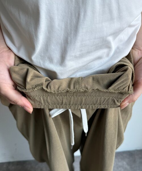 DouDou（ドゥドゥ）の「ビンテージ風タックワイドドロストパンツ（その他パンツ・レディース・チャコールグレー/ベージュ・FREE/TM）」の10枚目の写真