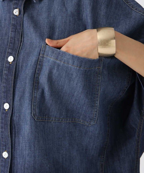 Elura（エルーラ）の「デニム5分袖シャツ / 581939（シャツ/ブラウス・レディース・ネイビー/ブルー・FREE）」の14枚目の写真