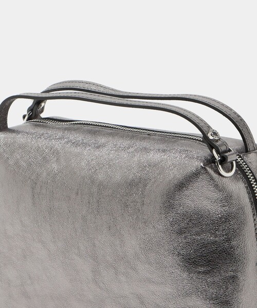 GIANNI CHIARINI（ジャンニ キアリーニ）の「＜GIANNI CHIARINI＞ALIFA MTL M バッグ（ショルダーバッグ・レディース・シルバー/ゴールド/ダークグレー・FREE）」の22枚目の写真