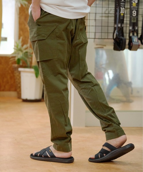 Sunny Smith(サニースミス)の「Working Smith Grosgran Twill Long カーゴパンツ(カーゴパンツ・メンズ・カーキ/チャコール・LARGE/MEDIUM)」の6枚目の写真