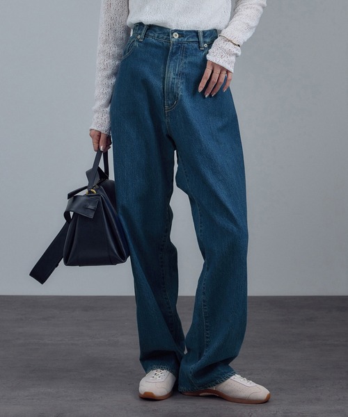 KURO（クロ）の「【KURO for SALON（クロ）】別注クロスデニムパンツ（デニムパンツ・レディース・ブルー系その他4・25/26/27/28/29）」の22枚目の写真