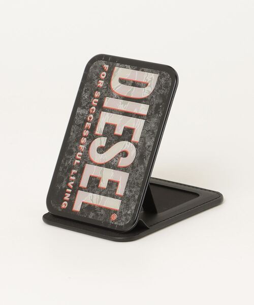 DIESEL(ディーゼル)の「DIESEL + CASETIFY MagSafe Cardholder Stands(スマホグッズ・メンズ・その他・UNI)」の8枚目の写真