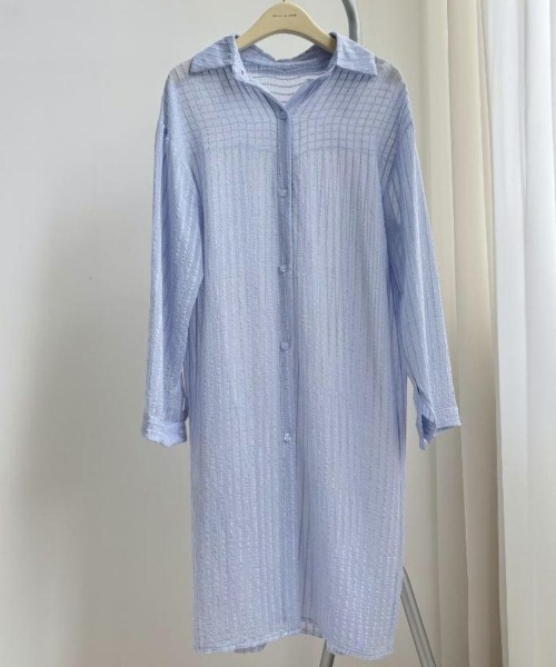 maison de LATIR(メゾンドラティール)の「長く愛用できるシアーロング丈UVカット夏服ストライプブラウス(シャツ/ブラウス・レディース・ブルー/ホワイト/グリーン/ピンク・FREE)」の8枚目の写真
