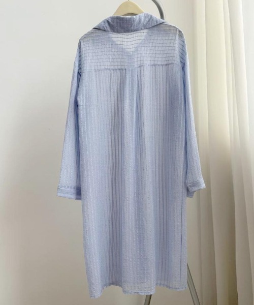 maison de LATIR(メゾンドラティール)の「長く愛用できるシアーロング丈UVカット夏服ストライプブラウス(シャツ/ブラウス・レディース・ブルー/ホワイト/グリーン/ピンク・FREE)」の9枚目の写真
