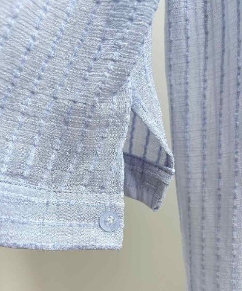 maison de LATIR(メゾンドラティール)の「長く愛用できるシアーロング丈UVカット夏服ストライプブラウス(シャツ/ブラウス・レディース・ブルー/ホワイト/グリーン/ピンク・FREE)」の12枚目の写真
