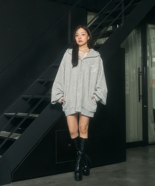 ANDGEEBEE（アンジービー）の「UNISEX カットケーブルジップパーカー（パーカー・レディース・ブラック/グレー・FREE）」の6枚目の写真