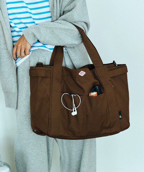ROOTOTE（ルートート）の「ROOTOTE/ルートート ミディアムポケッツ D 撥水 トートバッグ（トートバッグ・レディース・ブラック/ブルー/ベージュ/ブラウン/グレー/キャメル・ONE SIZE）」の11枚目の写真