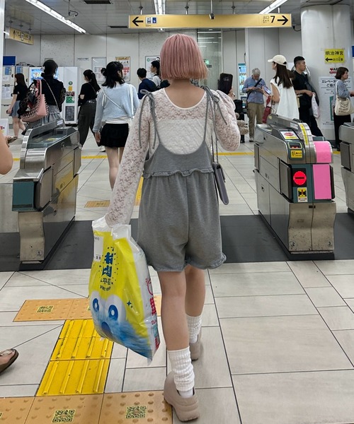 Alley Tokyo（アリートーキョー）の「ハートポケサロペ（サロペット/オーバーオール・レディース・グレー/チャコール・LONG/SHORT）」の17枚目の写真