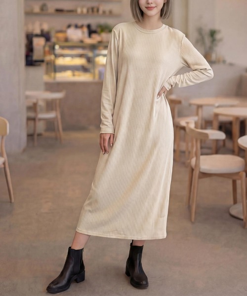 cammie(キャミー)の「リブクルーネックワンピース(ワンピース・レディース・ブラック/オフホワイト・M/L)」の3枚目の写真