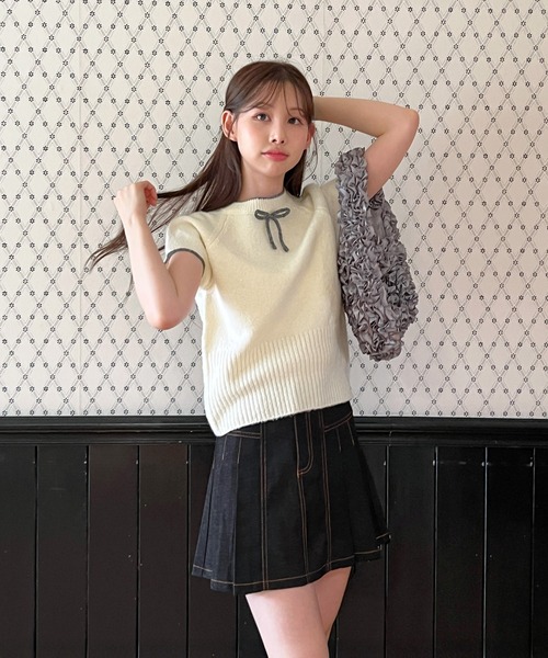 by muni:r（バイ ムニール）の「【着用動画あり・2色・２サイズ展開】デニムプリーツミニスカート/2025 AW COLLECTION（デニムスカート・レディース・ブラック/ブルー・MEDIUM/SMALL）」の14枚目の写真