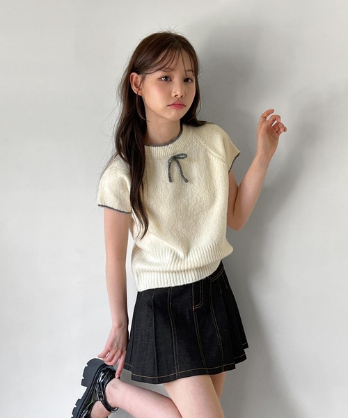 by muni:r（バイ ムニール）の「【着用動画あり・2色・２サイズ展開】デニムプリーツミニスカート/2025 AW COLLECTION（デニムスカート・レディース・ブラック/ブルー・MEDIUM/SMALL）」の16枚目の写真