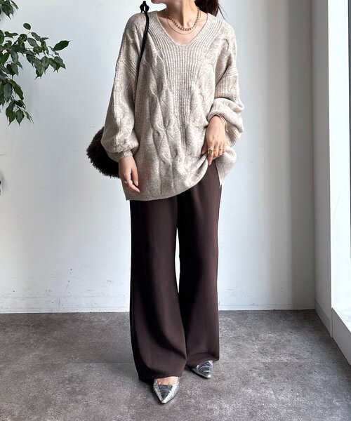 DouDou（ドゥドゥ）の「バイヤスセミフレアパンツ（その他パンツ・レディース・ブラウン/カーキ/ブラック/モスグリーン/ライトベージュ・36/38）」の7枚目の写真