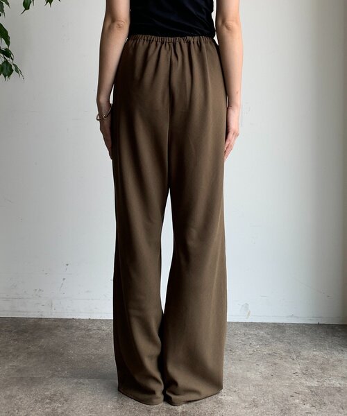 DouDou(ドゥドゥ)の「バイヤスセミフレアパンツ(その他パンツ・レディース・ブラウン/カーキ/ブラック/モスグリーン/ライトベージュ・36/38)」の18枚目の写真