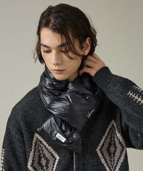 NANGA(ナンガ)の「【NANGA/ナンガ】PORTABLE LIGHT DOWN MUFFLER /ダウンマフラー/ショート/ユニセックス【WEB限定】(ネックウォーマー/スヌード・メンズ・モカ/ネイビー/ブラック・フリー)」の2枚目の写真