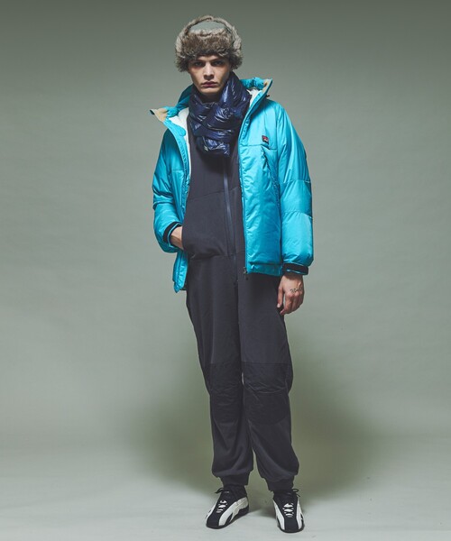 NANGA(ナンガ)の「【NANGA/ナンガ】PORTABLE LIGHT DOWN MUFFLER /ダウンマフラー/ショート/ユニセックス【WEB限定】(ネックウォーマー/スヌード・メンズ・モカ/ネイビー/ブラック・フリー)」の6枚目の写真