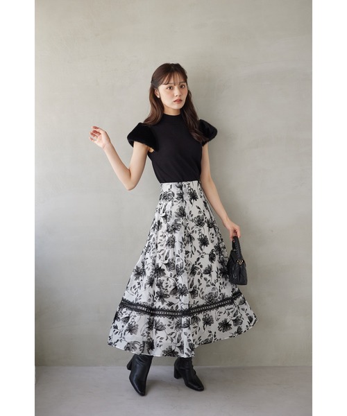 バックレース フロッキー フレアスカート tocco closet バックレースアップシアーフロッキーフラワータックボリューム