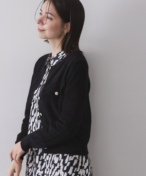 OPAQUE.CLIP（オペークドットクリップ）の「モールニットクルーカーディガン【洗濯機OK】（カーディガン/ボレロ・レディース・ライトグレー/ブラック/ボルドー・40/38/42）」の4枚目の写真