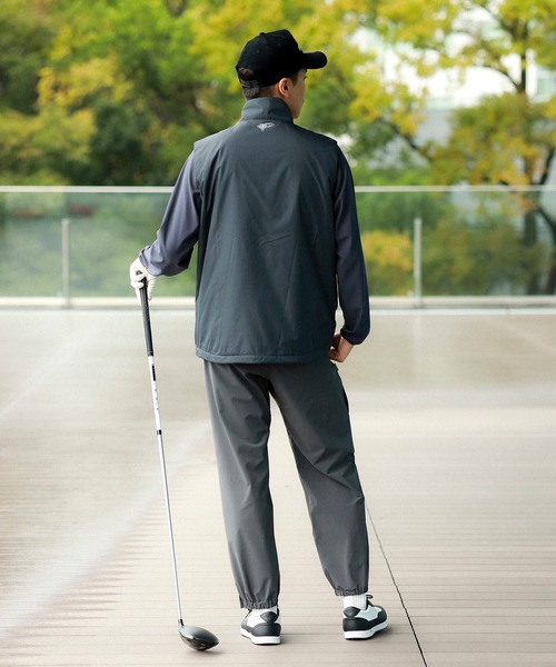 BEAMS GOLF（ビームスゴルフ）の「ORANGE LABEL / パッデッド ベスト（撥水）（ベスト・メンズ・チャコールグレー/ライトグレー/ベージュ・MEDIUM/LARGE/SMALL/X-LARGE）」の8枚目の写真