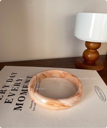 I.O.E（アイオイ）の「【韓国トレンド】マーブル模様レジンバングル（ブレスレット）」