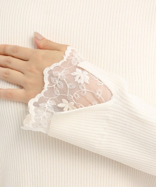 Andemiu（アンデミュウ）の「ソデレースニット603820（ニット/セーター・レディース・アイボリー/ブラック/ブルー/ブラウン/ライトグレー・FREE）」の7枚目の写真