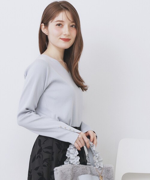 セール】ゴールドボタンVネックニット【洗濯機OK】《6col》（ニット