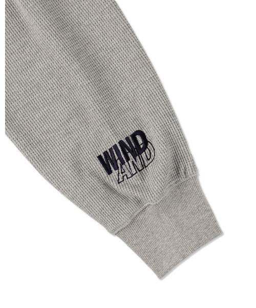 WIND AND SEA（ウィンダンシー）の「Waffle Zip Up Sweatshirt