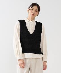 【モール糸Vネックベスト】