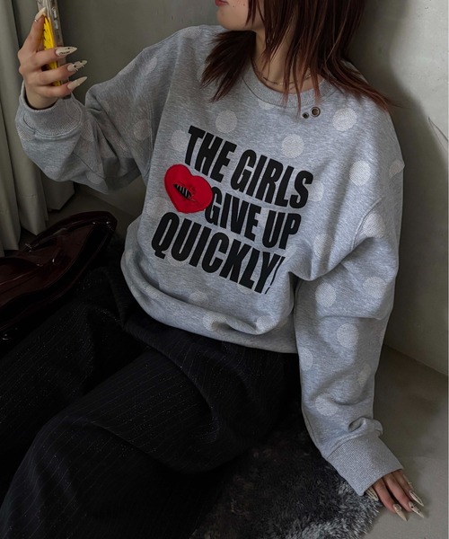 sedacle girl(セダクルガール)の「ハートカットアップリケプルオーバー(Tシャツ/カットソー・レディース・ボルドー/ブラック/グレー・FREE)」の1枚目の写真