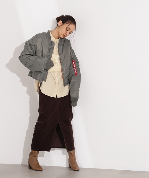 Alpha Industries（アルファインダストリーズ）の「【Alpha Industries】クロップドＭＡ－１（MA-1・レディース・グレー/ホワイト/ブラック・MEDIUM）」の19枚目の写真
