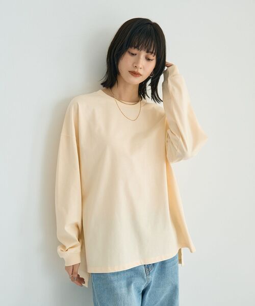 YECCA VECCA(イェッカヴェッカ)の「コットンルーズプルオーバー(Tシャツ/カットソー・レディース・オフホワイト/ブラック/ブラウン/ライトイエロー・FREE)」の5枚目の写真