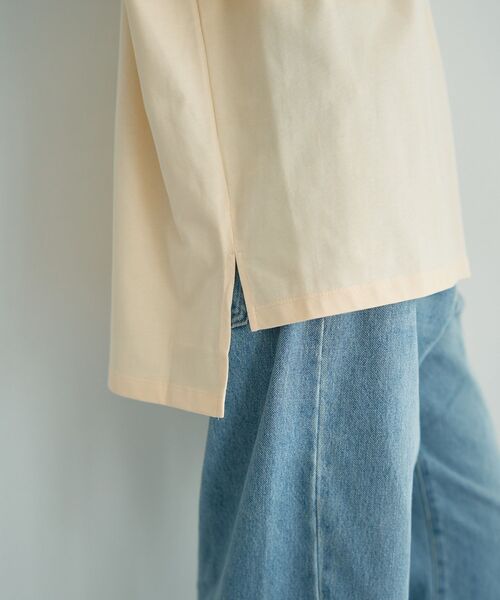 YECCA VECCA(イェッカヴェッカ)の「コットンルーズプルオーバー(Tシャツ/カットソー・レディース・オフホワイト/ブラック/ブラウン/ライトイエロー・FREE)」の13枚目の写真