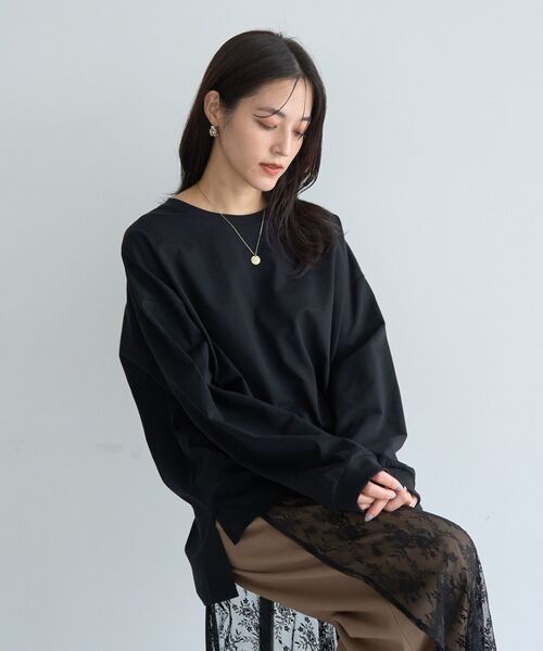 YECCA VECCA(イェッカヴェッカ)の「コットンルーズプルオーバー(Tシャツ/カットソー・レディース・オフホワイト/ブラック/ブラウン/ライトイエロー・FREE)」の3枚目の写真