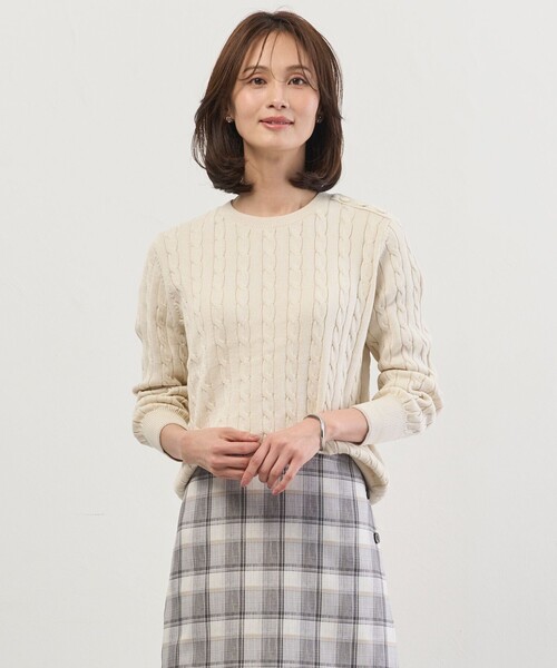 J.PRESS Ladies(J.プレス レディス)の「CABLE ニット(ニット/セーター・レディース・ライトグリーン系/オレンジ系/ピンク系/ブルー系/ベージュ系・SMALL)」の1枚目の写真