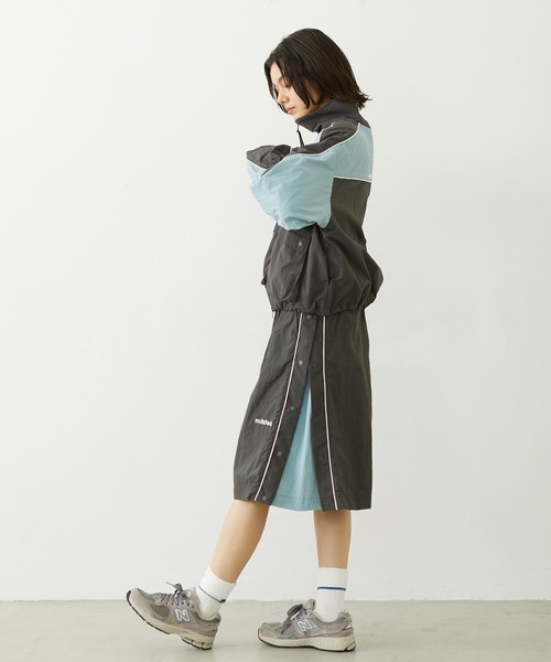 MILKFED.（ミルクフェド）の「CUTOUT LOGO TRACK SKIRT（スカート・レディース・ライトピンク/ブラック/チャコール・M/S）」の13枚目の写真