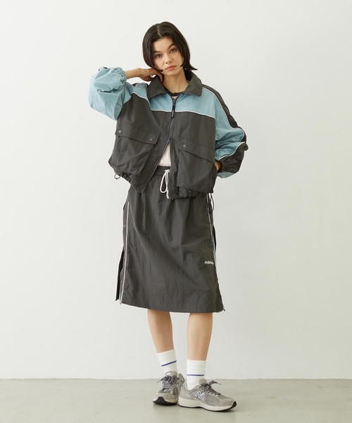 MILKFED.（ミルクフェド）の「CUTOUT LOGO TRACK SKIRT（スカート・レディース・ライトピンク/ブラック/チャコール・M/S）」の15枚目の写真