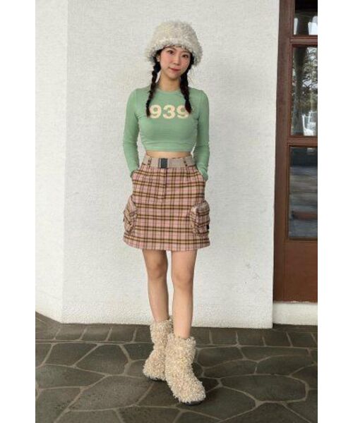 ARCHIVE BOLD(アーカイブボールド)の「939 LOGO CROP LONG SLEEVE (PALE SAGE)(Tシャツ/カットソー・レディース・その他・OS)」の8枚目の写真