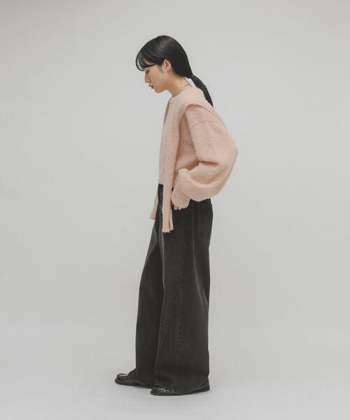 KBF(ケイビーエフ)の「ノットレイヤードニット(ニット/セーター・レディース・ピンク/オフホワイト/チャコールグレー・ONE)」の22枚目の写真