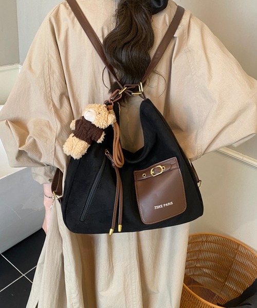 FREE STYLISTS(フリー スタイリスト)の「Y2K チャーム付き大容量バッグ ショルダーバッグ&斜め掛けバッグ デイリー&通勤用/3WAY(ショルダーバッグ・レディース・ブラック/ダークブラウン/ベージュ/カーキ・FREE)」の12枚目の写真