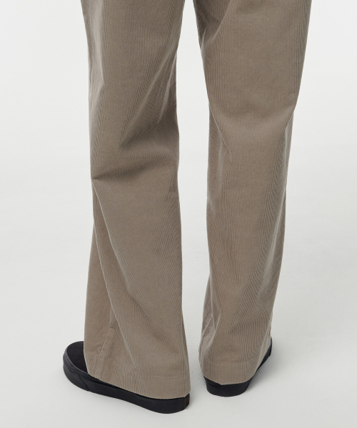 MUSINSA STANDARD WOMAN（ムシンサスタンダードウーマン）の「ウィメンズワイドコーデュロイパンツ[ライトベージュ]（その他パンツ・レディース・その他・30/24/25/26/27/28/29）」の5枚目の写真