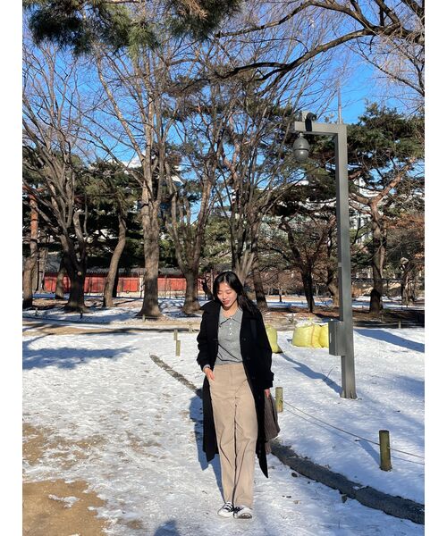 MUSINSA STANDARD WOMAN（ムシンサスタンダードウーマン）の「ウィメンズワイドコーデュロイパンツ[ライトベージュ]（その他パンツ・レディース・その他・30/24/25/26/27/28/29）」の3枚目の写真