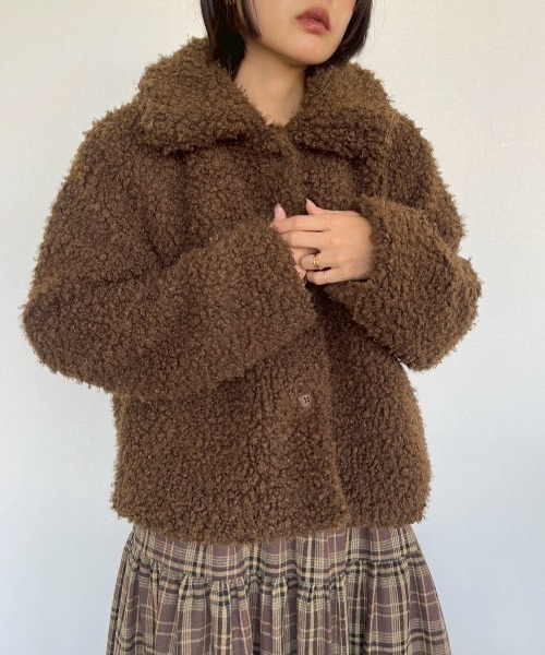 AMAIL(アマイル)の「Fuzzy Jacket(その他アウター・レディース・ベージュ/ブラウン・FREE)」の5枚目の写真