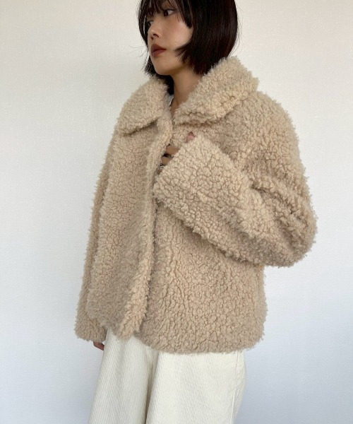 AMAIL(アマイル)の「Fuzzy Jacket(その他アウター・レディース・ベージュ/ブラウン・FREE)」の14枚目の写真
